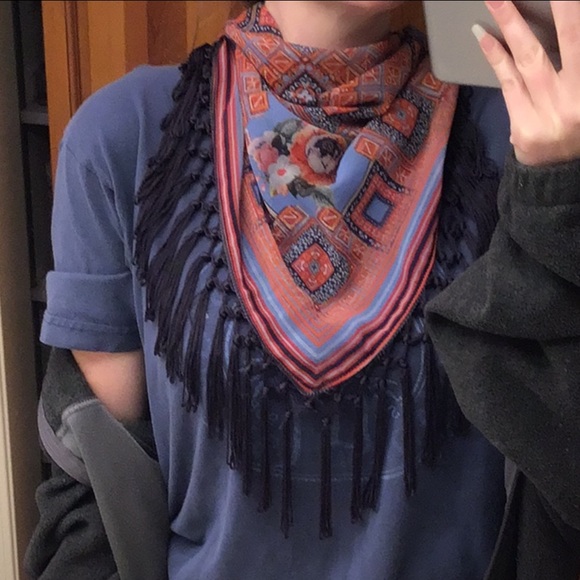 Accessories - Bandana Scarf with Fringe! Never Worn. Beautiful flower 🌸 pattern